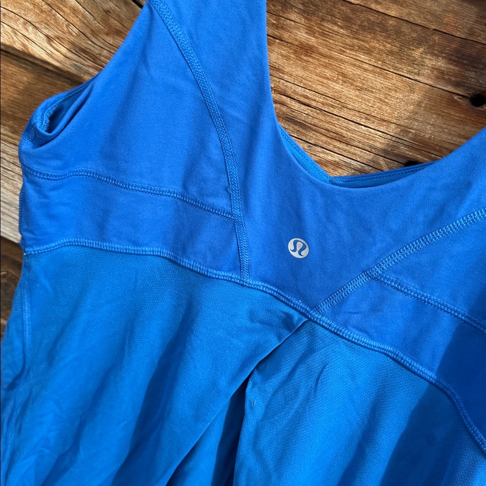 Lululemon tank - Picture 5 of 5